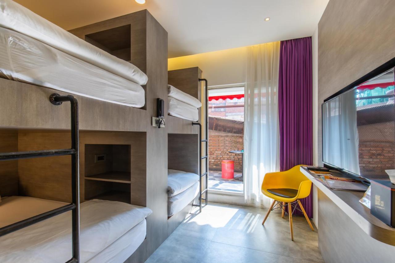 Gaas Baasco Hotel Kathmandu Ngoại thất bức ảnh