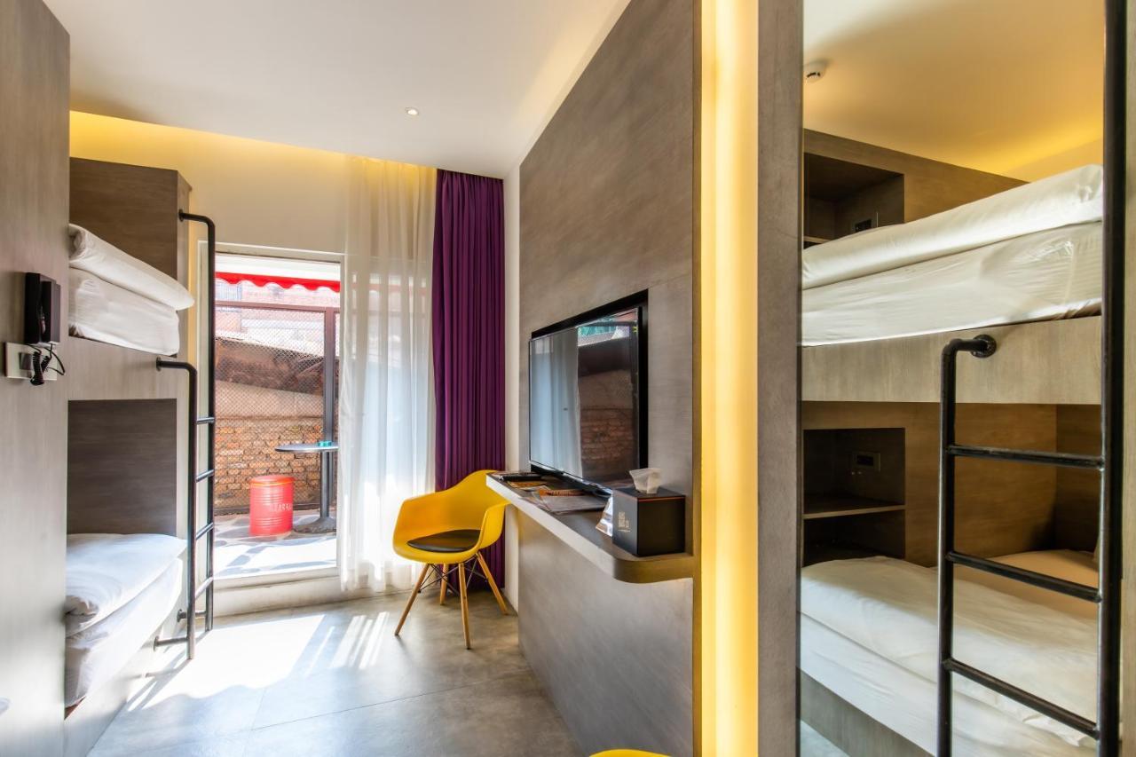 Gaas Baasco Hotel Kathmandu Ngoại thất bức ảnh